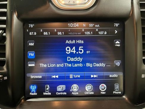 Used 2016 Chrysler 300 Limited w/ Driver Convenience Group AWD/4WD image 31