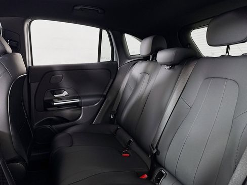 Certified 2026 Mercedes-Benz GLA 250 image 8