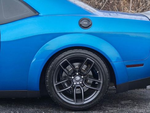 Used 2019 Dodge Challenger R/T Scat Pack w/ Widebody Package image 13