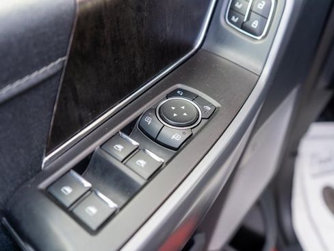 Used 2023 Ford F150 Lariat w/ Equipment Group 502A High image 17