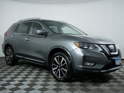 Used 2017 Nissan Rogue SL w/ SL Premium Package