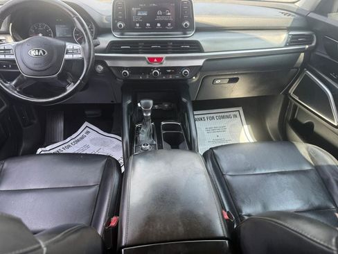 Used 2020 Kia Telluride LX AWD/4WD image 13