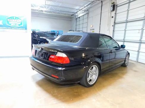 Used 2006 BMW 330Ci Convertible image 2