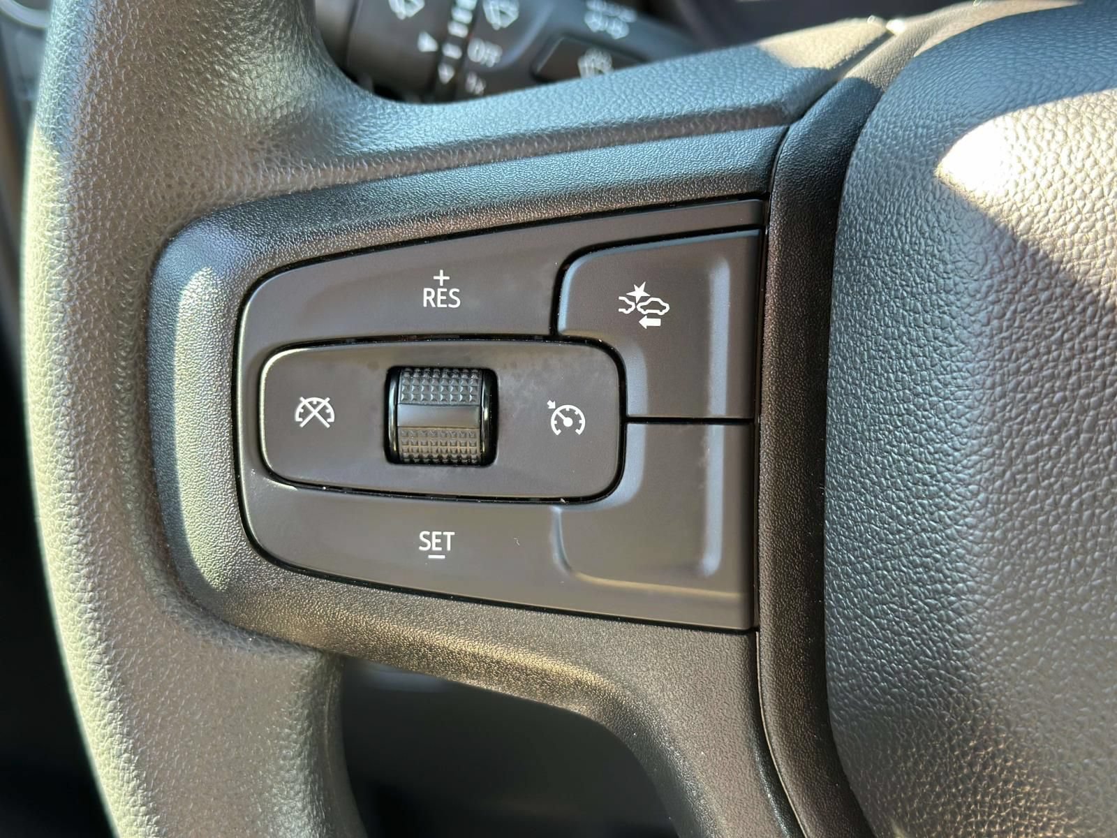 Used 2026 Chevrolet Silverado 2500 Custom AWD/4WD image 17