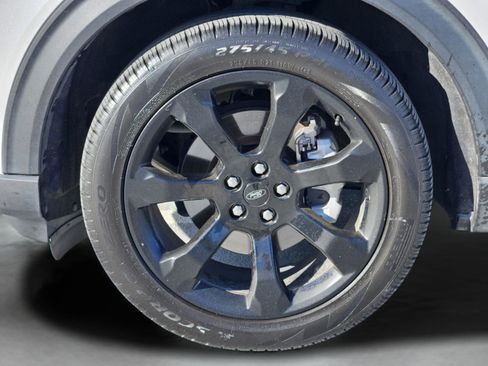 Used 2023 Ford Explorer ST-Line w/ Class IV Trailer Tow Package RWD image 11