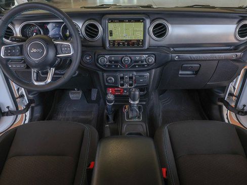 Used 2023 Jeep Wrangler Unlimited Rubicon 4xe AWD/4WD image 38
