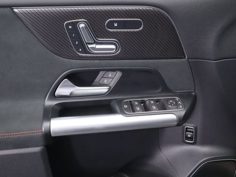 Used 2025 Mercedes-Benz GLA 35 AMG GLA 35 AMG image 23