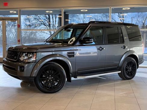 Used 2016 Land Rover LR4 HSE image 1