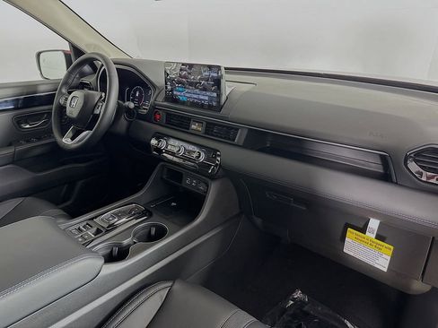 Used 2025 Honda Pilot EX-L image 30