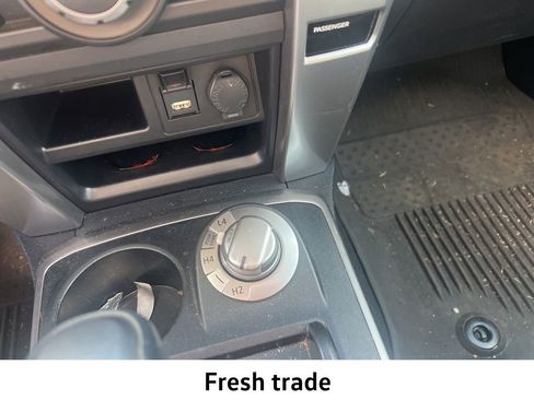 Used 2022 Toyota 4Runner SR5 Premium w/ Moonroof Package image 19