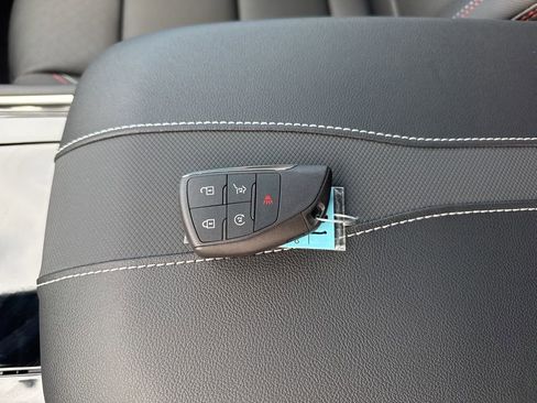 New 2026 Chevrolet Traverse RS image 31