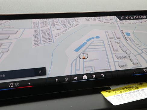 Used 2025 BMW X3 xDrive30i w/ Premium Package image 22