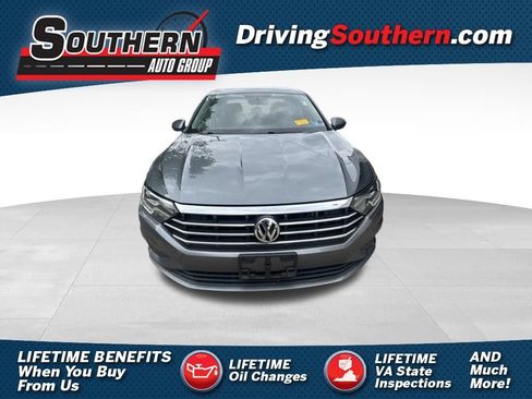 Used 2019 Volkswagen Jetta S w/ Driver Assistance Package FWD image 1