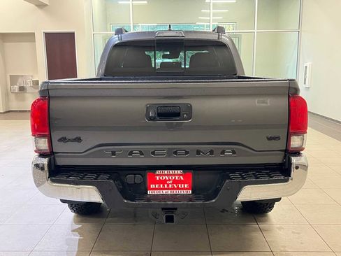 Used 2019 Toyota Tacoma SR5 image 5
