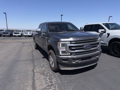 Used 2020 Ford F350 Platinum AWD/4WD image 7