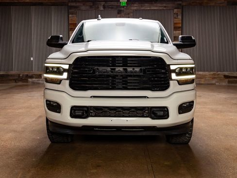 Used 2020 RAM 2500 Laramie image 2