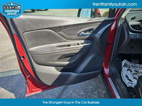 Used 2022 Buick Encore Preferred image 21