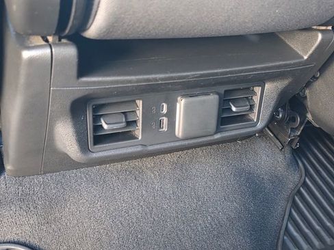 Used 2025 Chevrolet Silverado 1500 LT RWD image 14