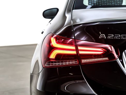 Used 2022 Mercedes-Benz A 220 image 14