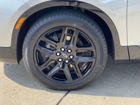 Certified 2024 Chevrolet Blazer RS AWD/4WD image 11