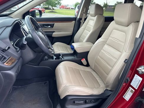 Used 2017 Honda CR-V Touring image 16