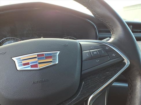 Certified 2023 Cadillac XT5 Premium Luxury image 19