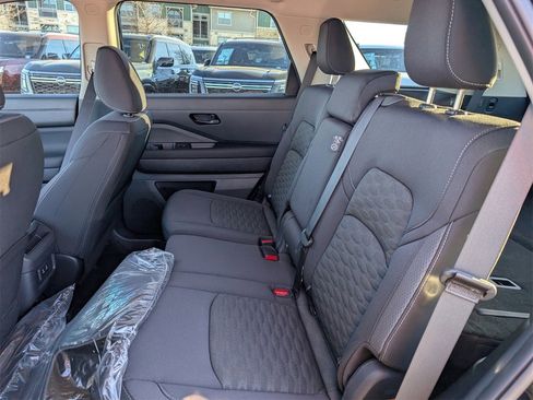 New 2026 Nissan Pathfinder SV image 20