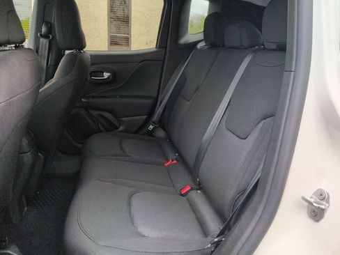 Used 2022 Jeep Renegade Sport w/ Sport Appearance Group AWD/4WD image 15