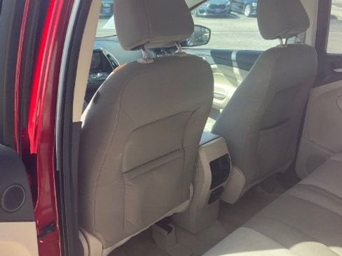 Used 2013 Ford Escape SE AWD/4WD image 16