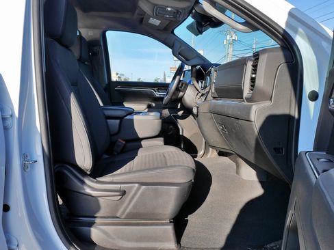 Used 2024 Chevrolet Silverado 1500 LT image 12