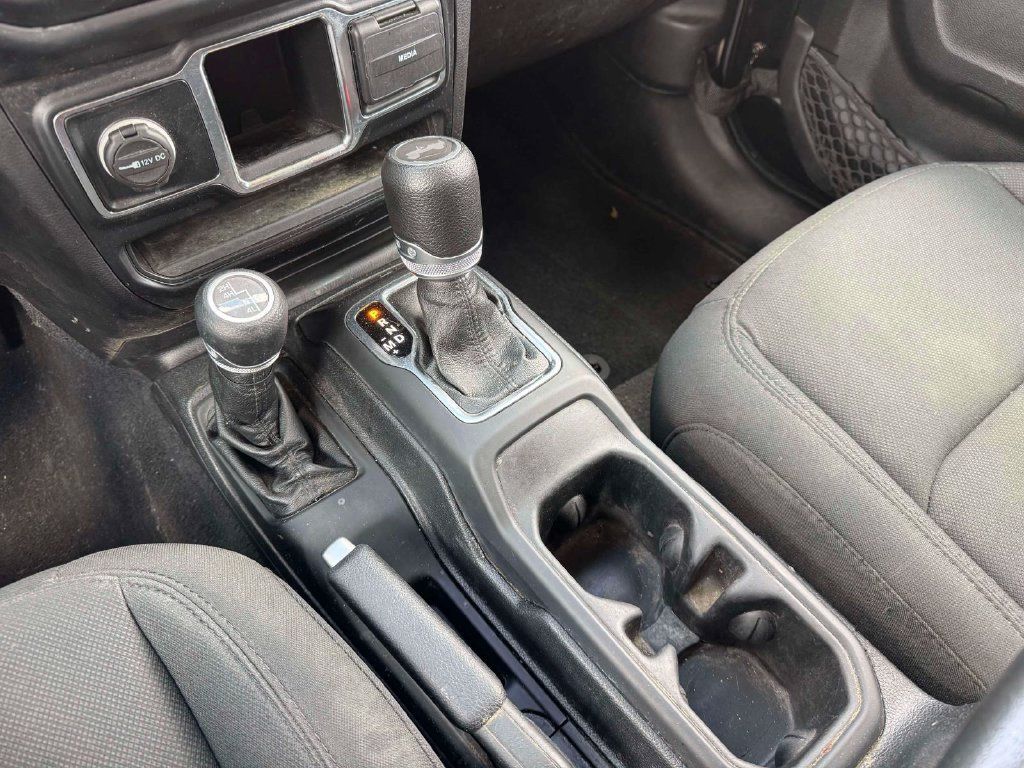 Used 2021 Jeep Wrangler Unlimited Sport AWD/4WD image 29