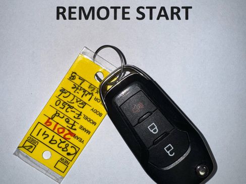 Used 2019 Ford F250 XL w/ XL Value Package image 12