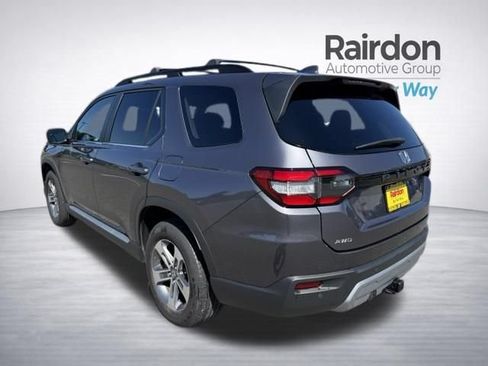 Used 2023 Honda Pilot EX-L image 5
