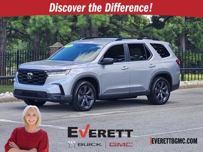 Used 2025 Honda Pilot Sport
