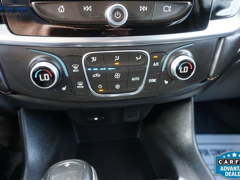 Used 2018 Chevrolet Traverse LT w/ LPO, Floor Liner Package AWD/4WD image 36