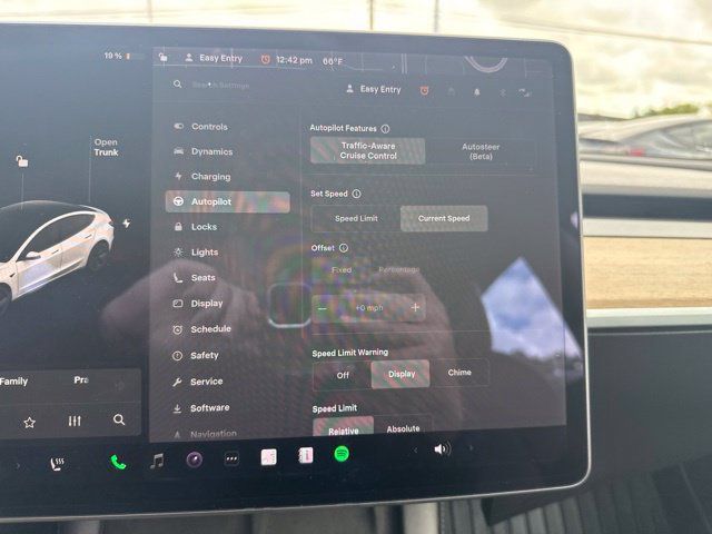 Used 2021 Tesla Model 3 Standard Range Plus RWD image 28