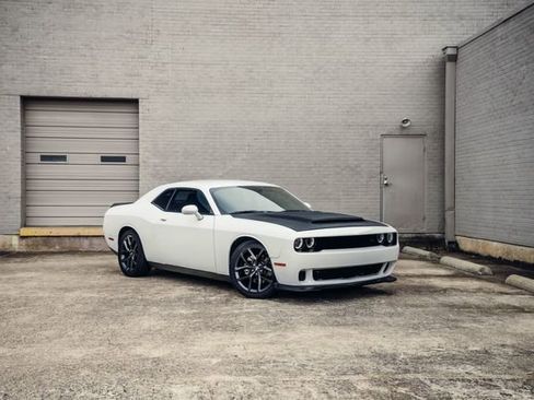 Used 2022 Dodge Challenger R/T w/ Blacktop Package RWD image 33