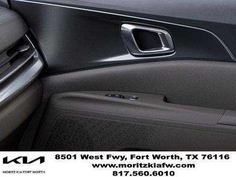 New 2027 Kia Carnival LX FWD image 25