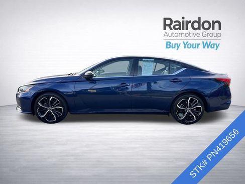 Used 2023 Nissan Altima 2.5 SR FWD image 4