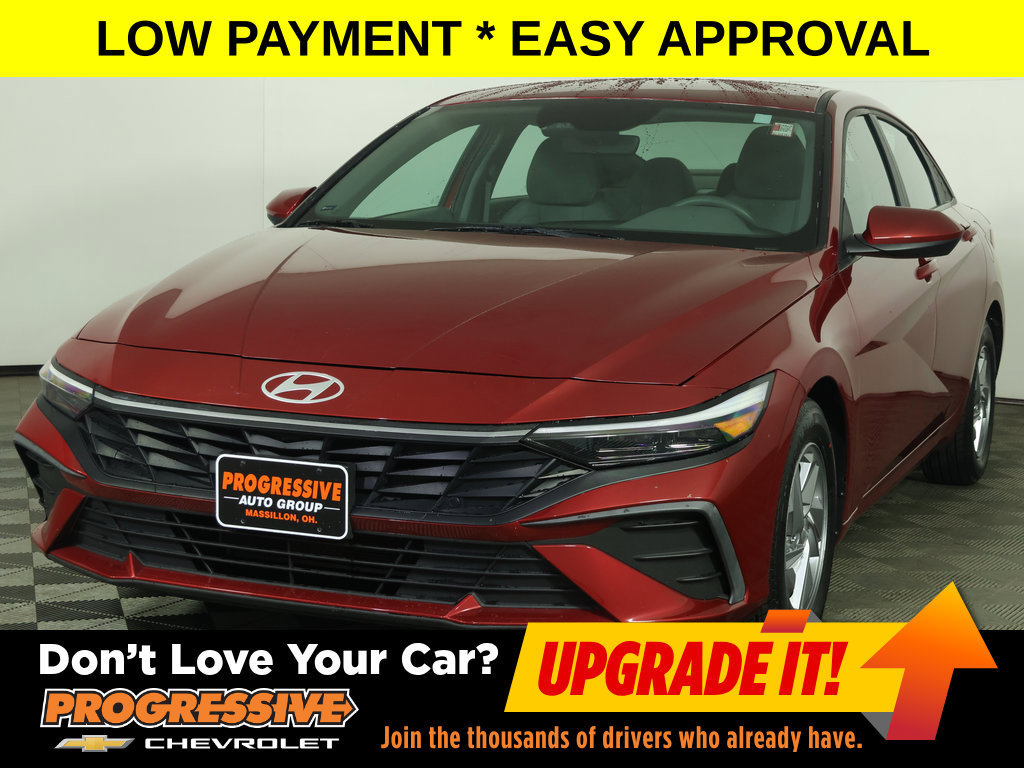 Used 2024 Hyundai Elantra SE FWD image 1
