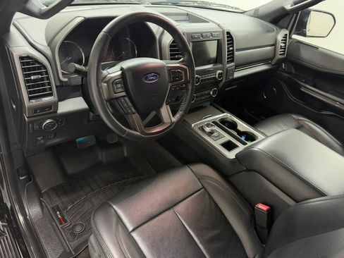 Used 2019 Ford Expedition XLT w/ Equipment Group 202A image 2
