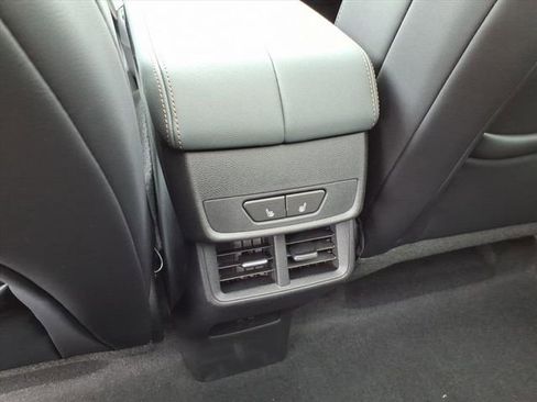 New 2026 GMC Terrain AT4 image 17