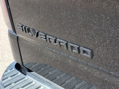 Used 2019 Chevrolet Silverado 1500 LT Trail Boss AWD/4WD image 12