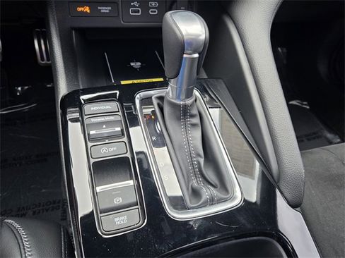 Certified 2024 Acura Integra A-Spec image 18