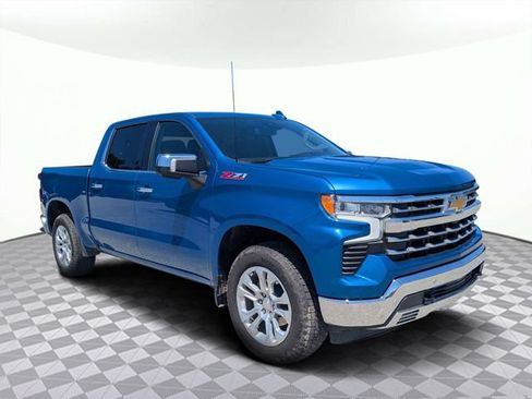 Used 2024 Chevrolet Silverado 1500 LTZ AWD/4WD image 2