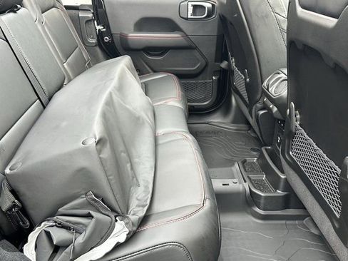 New 2026 Jeep Wrangler Unlimited Rubicon image 16