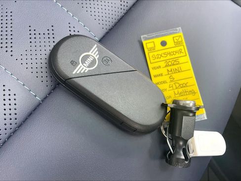 Used 2025 MINI Cooper S FWD image 13