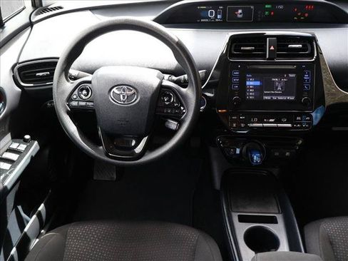 Used 2019 Toyota Prius LE w/ Carpet Mat Package FWD image 22
