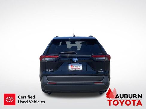 Certified 2024 Toyota RAV4 LE AWD/4WD image 7