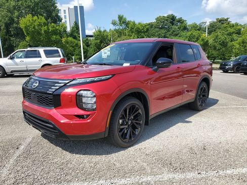 New 2026 Nissan Rogue SL AWD/4WD image 2